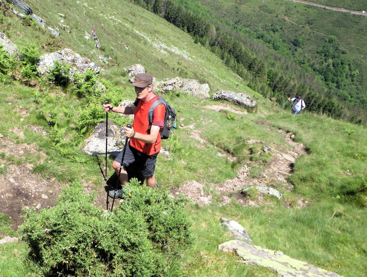 LA RHUNE DE COL EN COL DEPUIS SARE