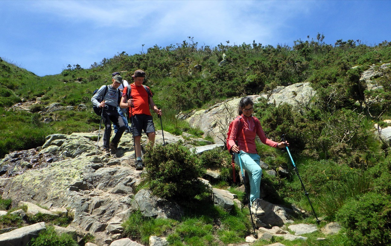 LA RHUNE DE COL EN COL DEPUIS SARE